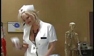 مادر عکس سکسی مادر و دختر معلوم شد فاحشه است