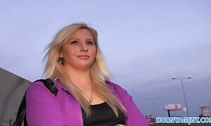 دختر از BDSM فیلم سوپر با مادر خوشحال است