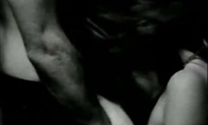 ابی مشتاق النا است فیلم سکس با مادر زن